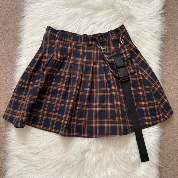 SHEIN Moosta Plaid Pleated Flap Pocket Mini Skirt Medium - Picture 2 of 7